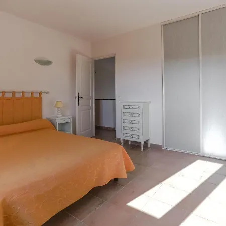 Amazing In Les Mimosas With Pool Feriehus Bormes-les-Mimosas